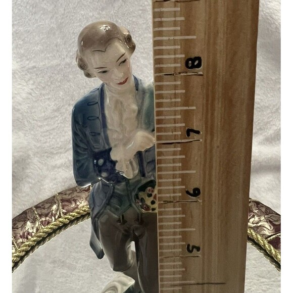 Goldcrest Creation "Rendezvous" by P. Porcher – Figurine #812 – 8.5" Tall - Picture 11 of 11